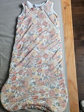 🌟 2/$20 - Coccoli Floral Sleeveless Baby Sleep Sack -  1.5 TOG, 9-18m
